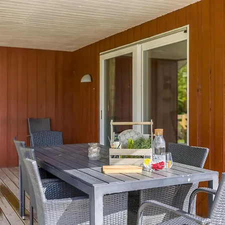 Reidar - 1km From The Sea By Interhome Feriehus