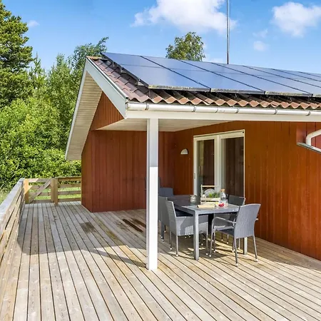 Vakantiehuis Reidar - 1km From The Sea By Interhome *